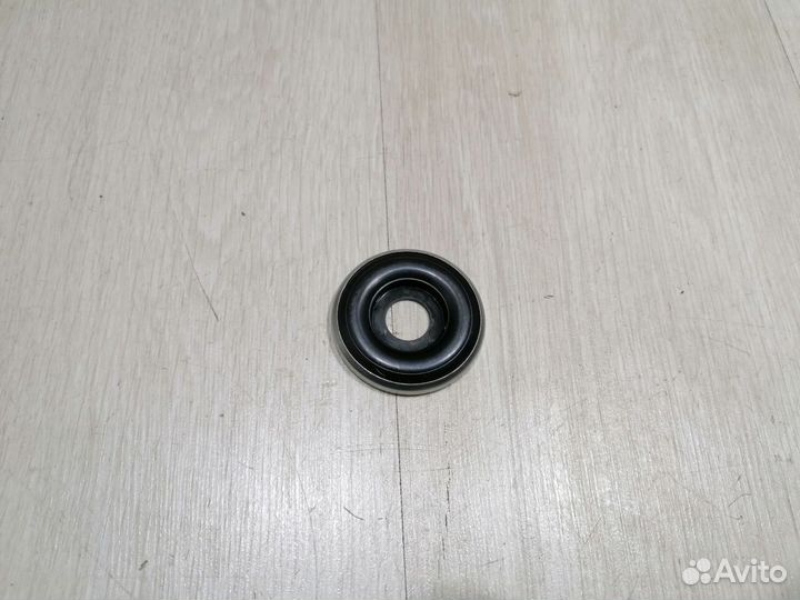 Подшипник опоры стойки Renault symbol Лев, Прав