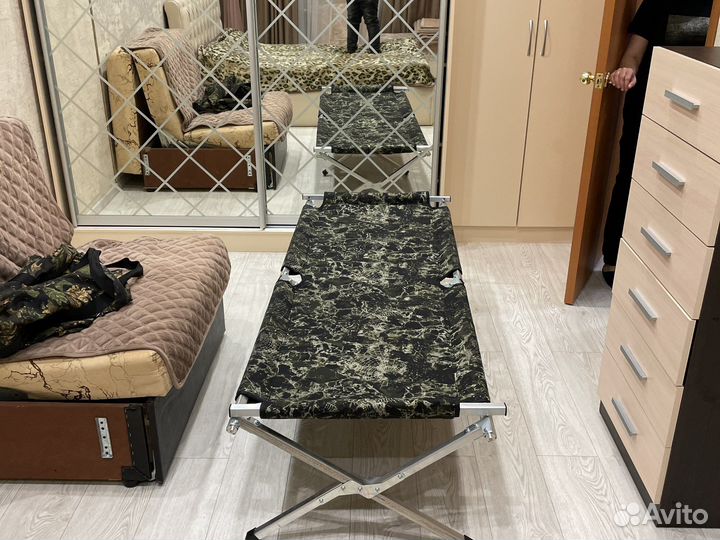 Раскладушка медведь совсем новая