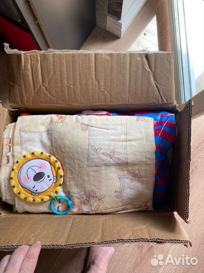 Коробка с вещами