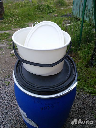 Ведро овальное с крышкой 15 лит