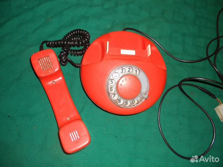 Телефон дисковый круглый