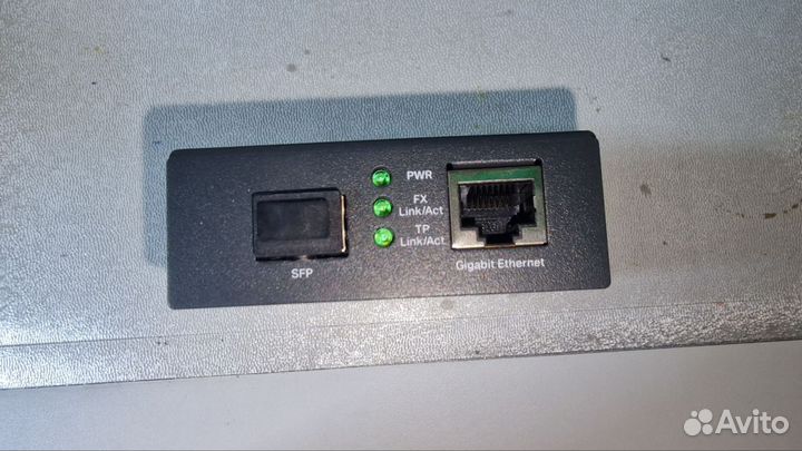 Медиаконвертер TP-Link MC220L 1000Mbit RJ45