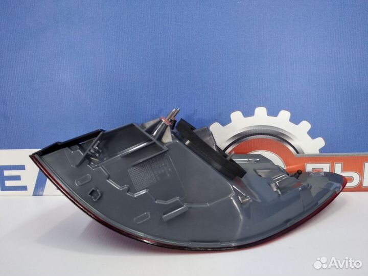 Фонарь левый внешний Mercedes X253 новое