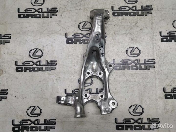 Кулак поворотный передний правый Lexus Ls460L