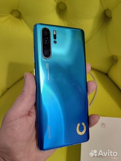 HUAWEI P30 Pro, 8/256 ГБ