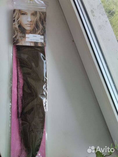 Накладные волосы на заколках