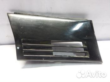 Накладка переднего крыла левого