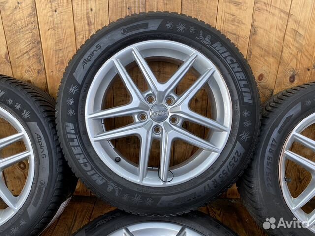 Оригинальные колеса на Audi A4 Allroad R17