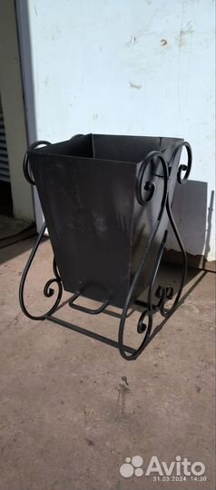 Урна металлическая