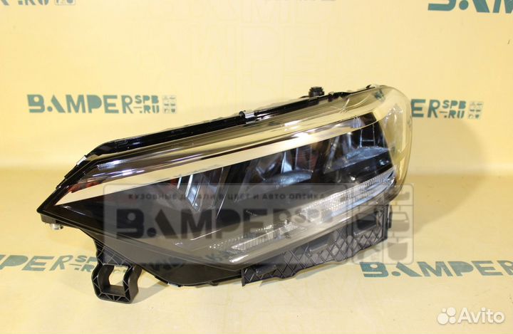 Фара левая на Volkswagen Polo 6 2020