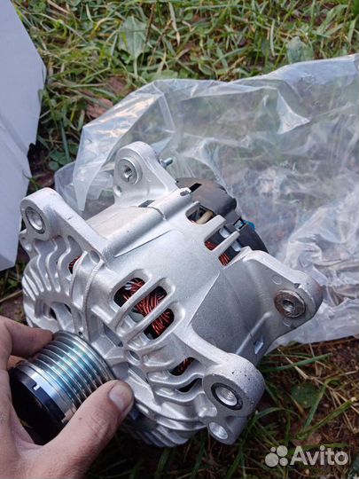 Генератор Volkswagen Audi новый