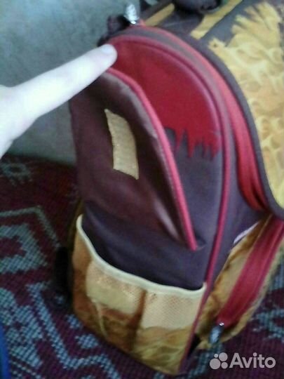 Школьный рюкзак