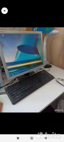Монитор, системный блок, колонки, клавиатура