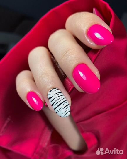 Маникюр, наращивание ногтей, выкладной френч