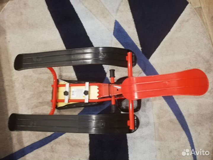 Детский снегокат