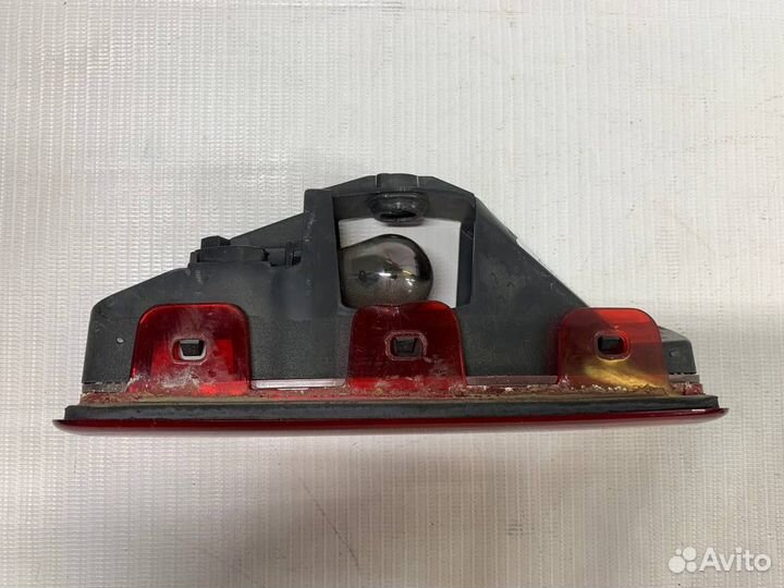 Стоп-сигнал задний LADA Largus 8200690118