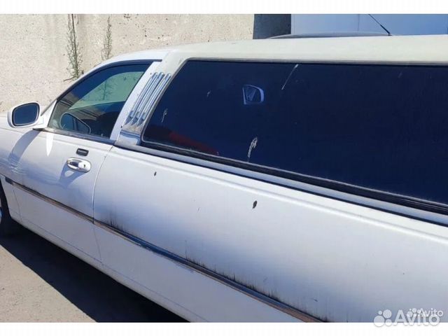 Lincoln Town Car 4.6 AT, 2004, 105 000 км с пробегом, цена 290000 руб.