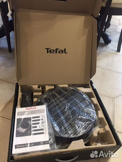 Робот пылесос tefal explorer serie 20