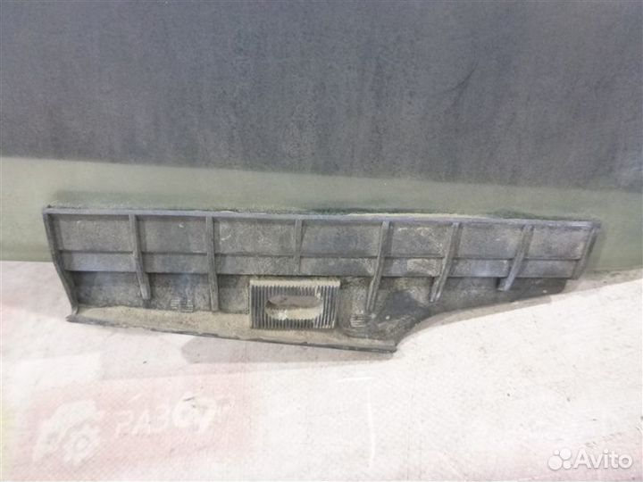 Стекло двери заднее левое Audi 100 4A2 AAR 1991