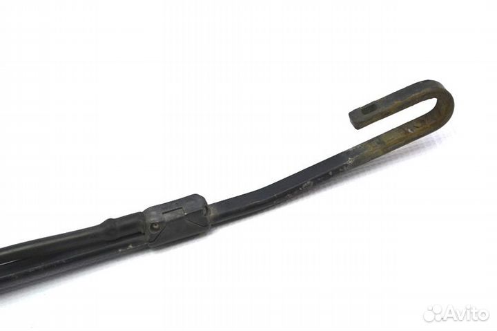 Поводок/Дворникодержатель лобового стекла, средний