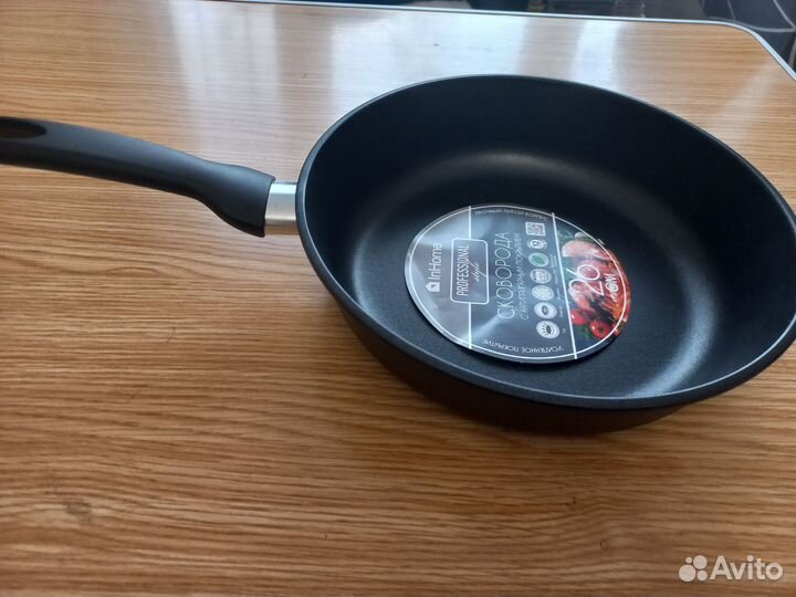 Сковорода литая InHome 26 см. (Новая)