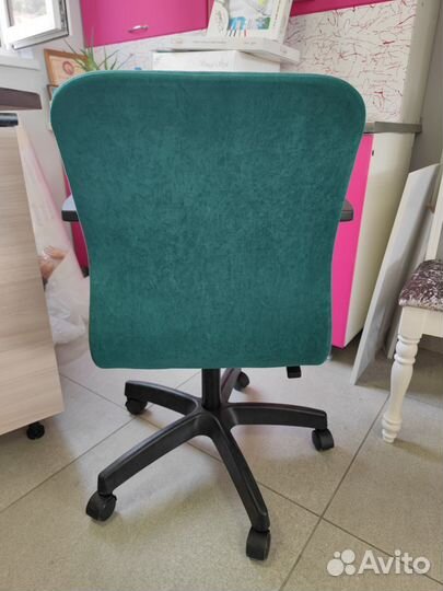 Офисное кресло Metta