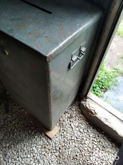 Ящик железный в гараж дачу