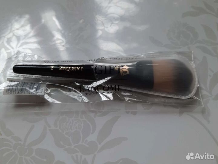 Кисти для макияжа натуральные Ланком Франция