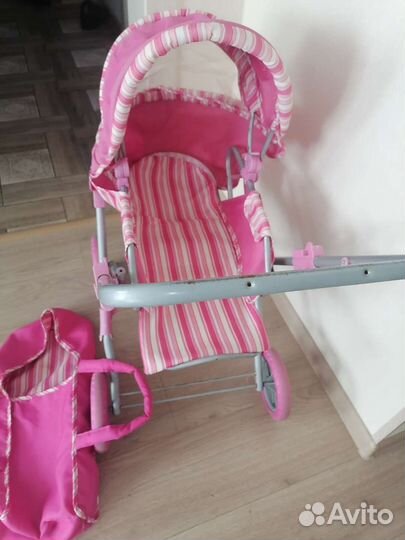 Коляска кукольная