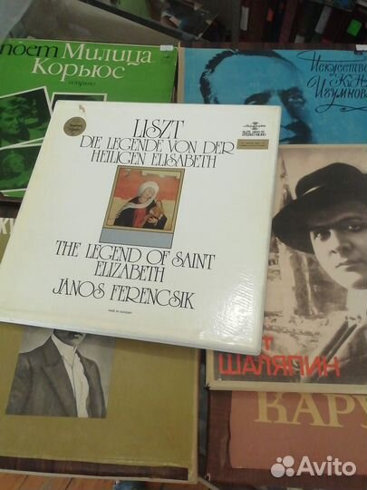 Комплекты пластинок в коробках