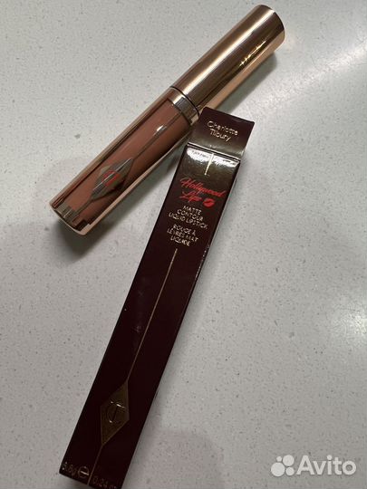 Помады и тушь Huda, Charlotte Tilbury, Anastasia