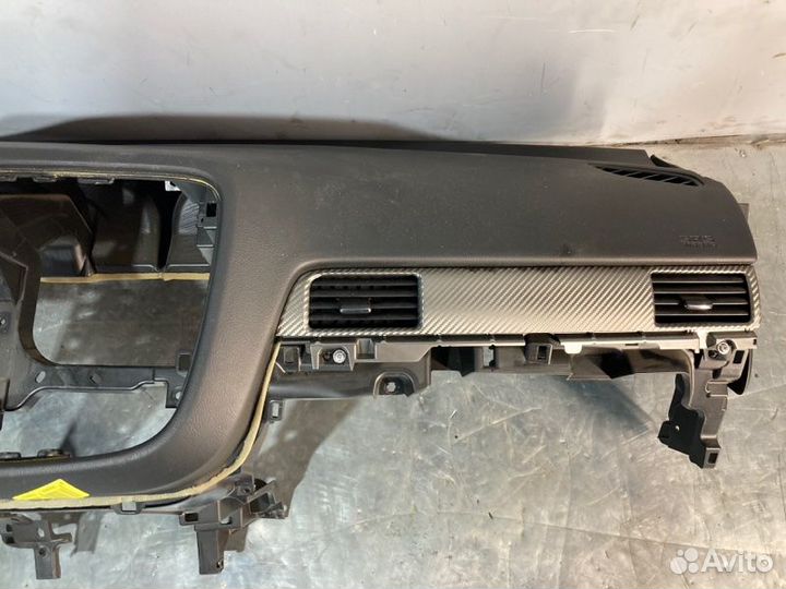 Торпедо Mitsubishi Outlander 3 панель безопасности