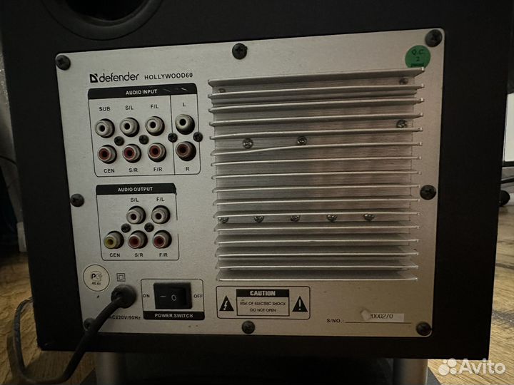 Активный сабвуфер defender