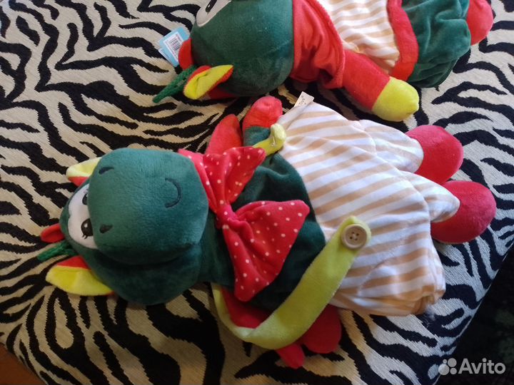 Игрушки для подарков Дракончики