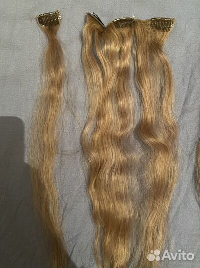 Волосы на заколках