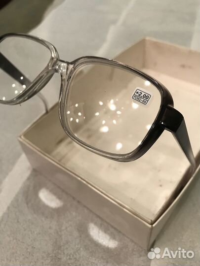 Очки для зрения лекторы