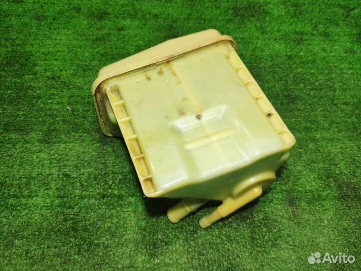 Бачок гур гидроусилителя руля Audi A6 C4