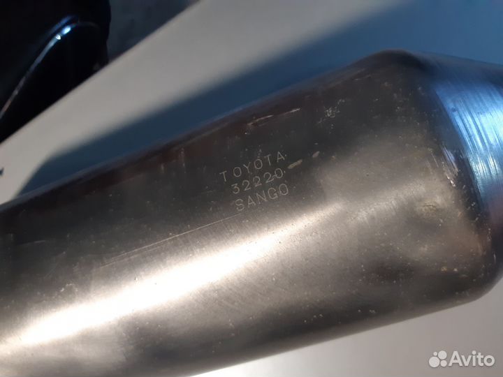 Глушитель на Тойоту corolla