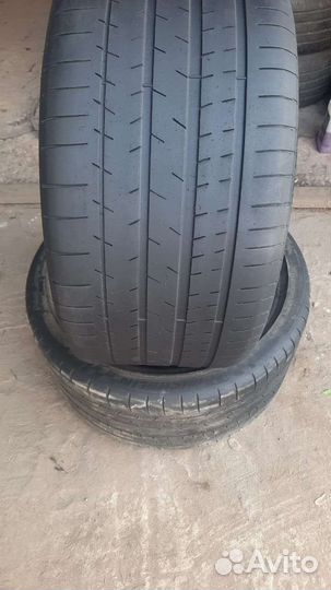 Michelin Pilot Super Sport 325/30 R21