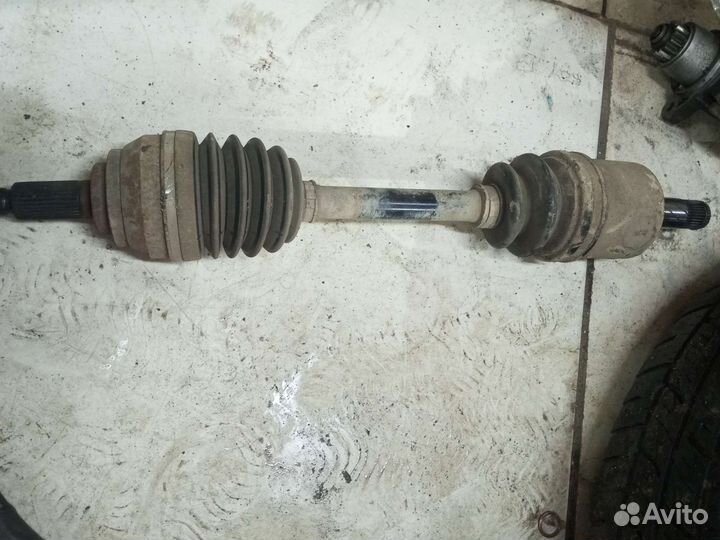 Привод левый Ниссан Мурано z50