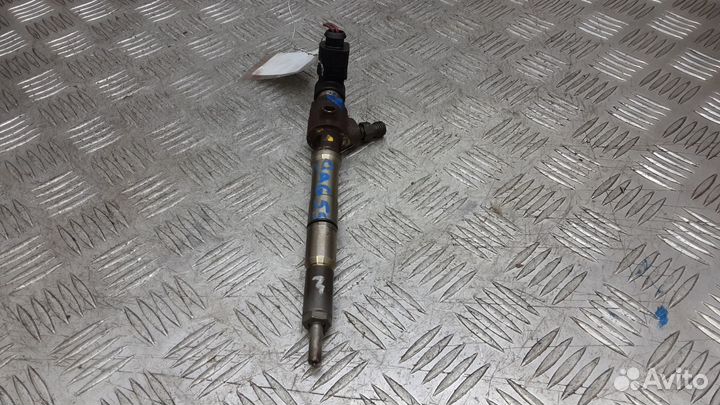 Форсунка дизельная skoda rapid 2012-н.в