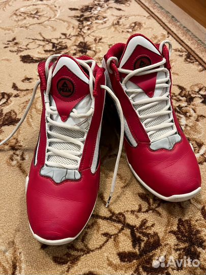 Кроссовки баскетбольные peak Wave Mid