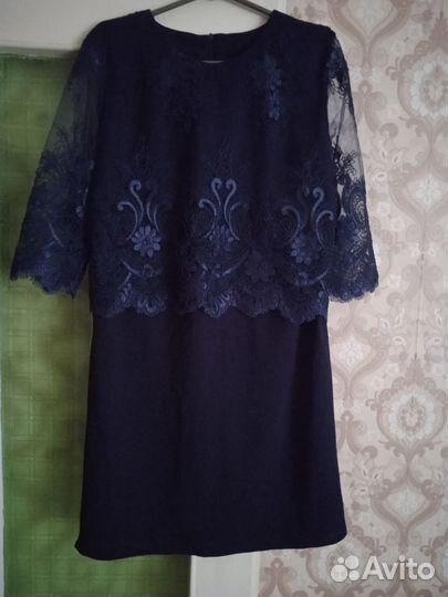 Платье праздничное