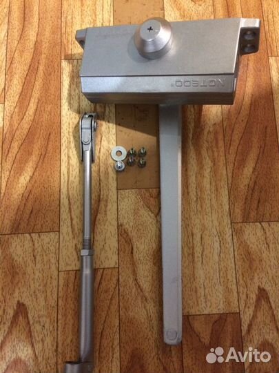 Доводчик дверной notedo