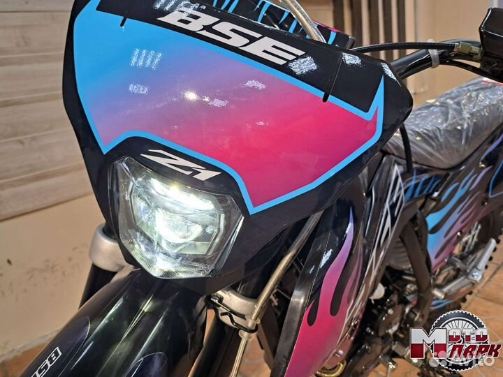 Мотоцикл BSE Z1