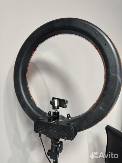 Кольцевая лампа