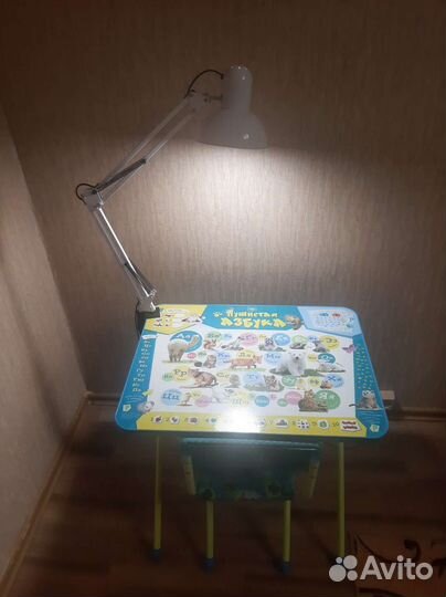 Детский стол и стульчик складной