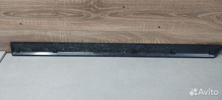 Молдинг двери передней левой LADA 2114 2115