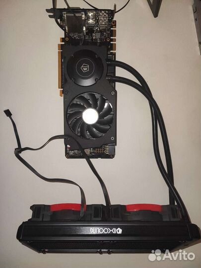 GTX 1080 ti 11 gb с жидкостным охлаждением