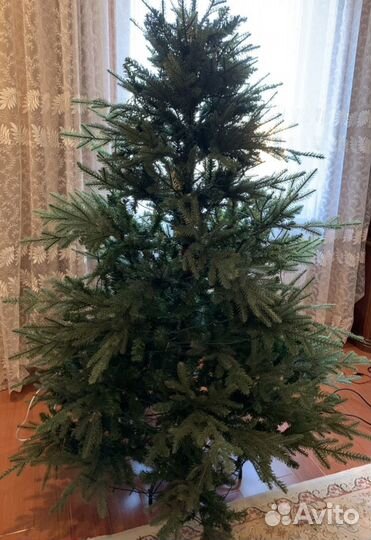 Ёлка искусственная